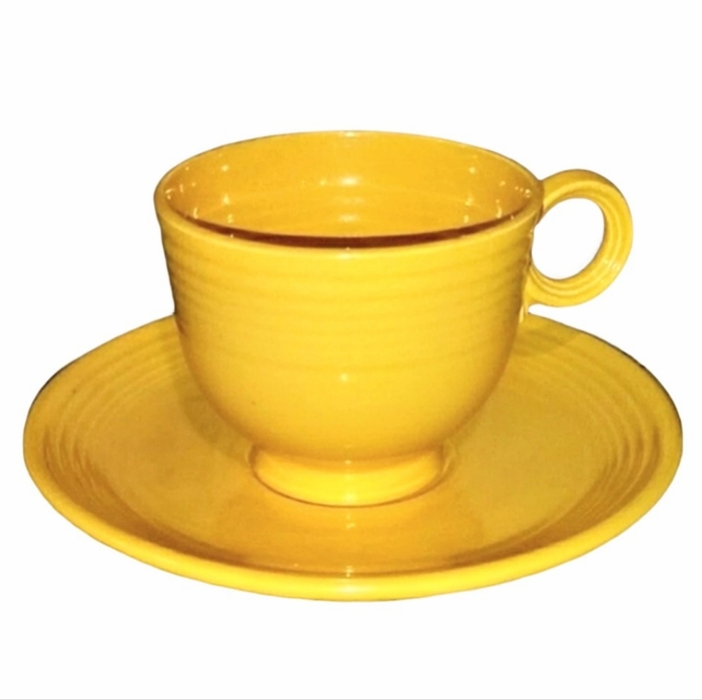 ⚜️Vintage Antique Gold Genuine Fiesta HLC AD O Ring Handle Teacup & Saucer